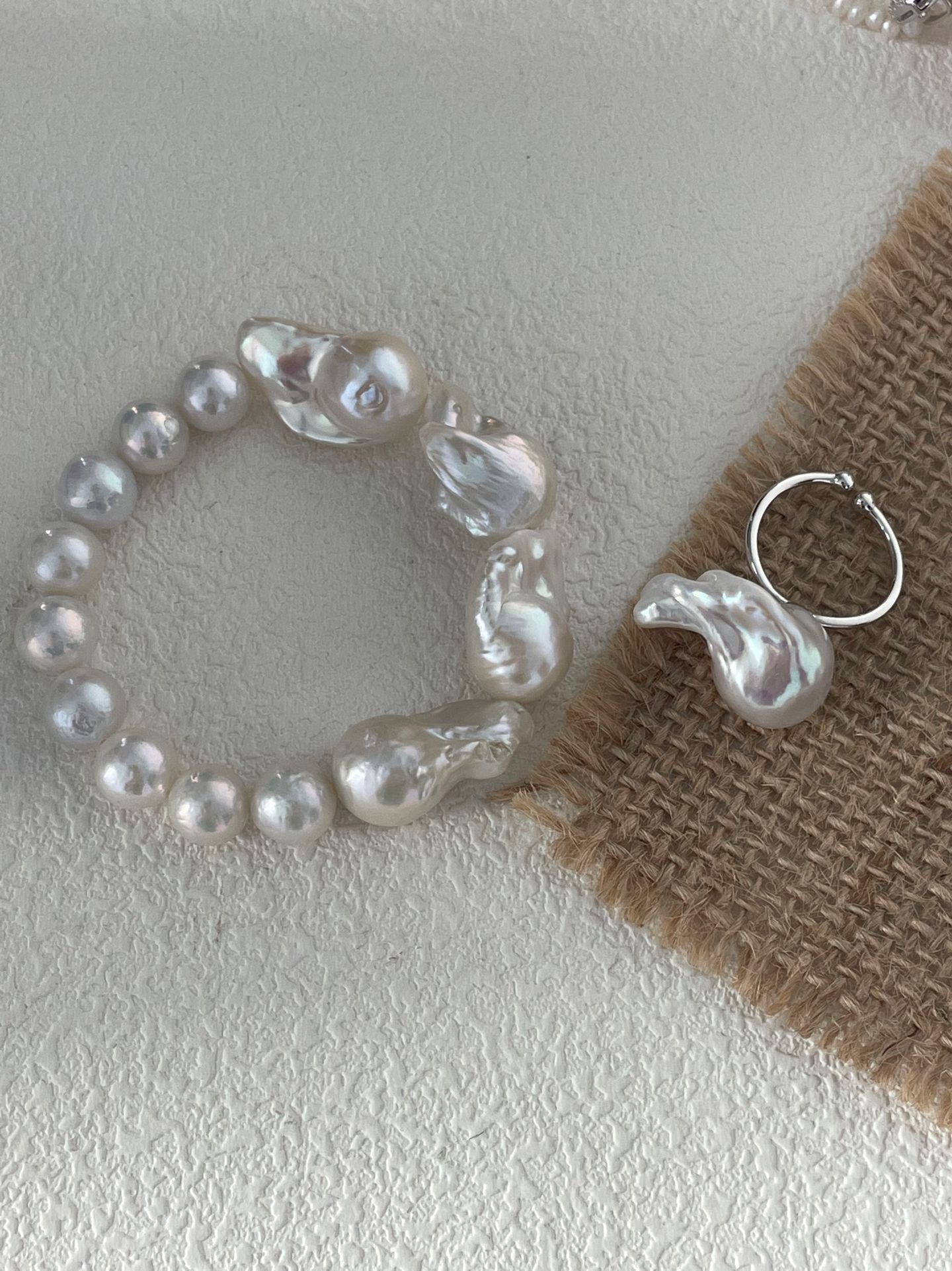 Large Baroque Pearl Beaded Bracelet