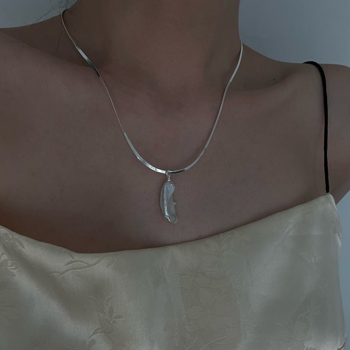 Baroque Pearl Flat Snake Chain Necklace