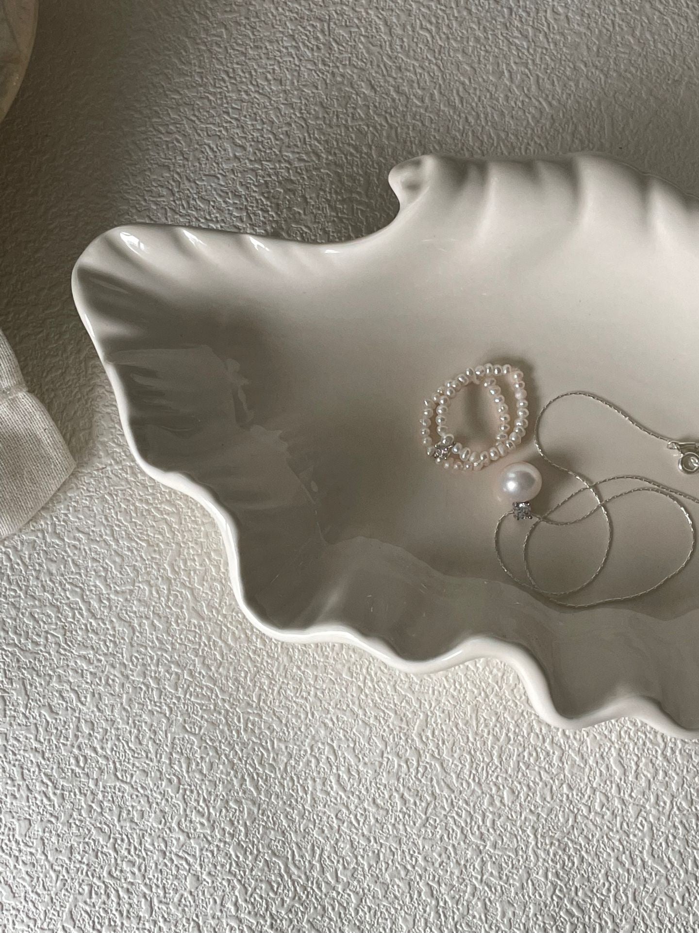 White Princess Pearl Necklace