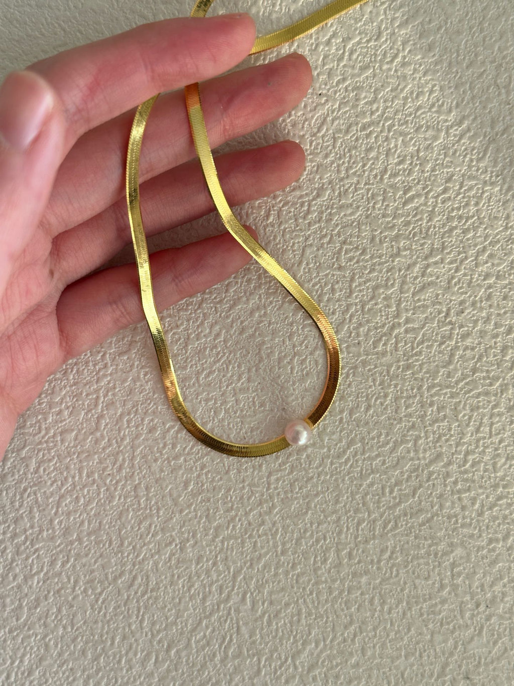Aurora Pearl Gold Snake Chain Necklace