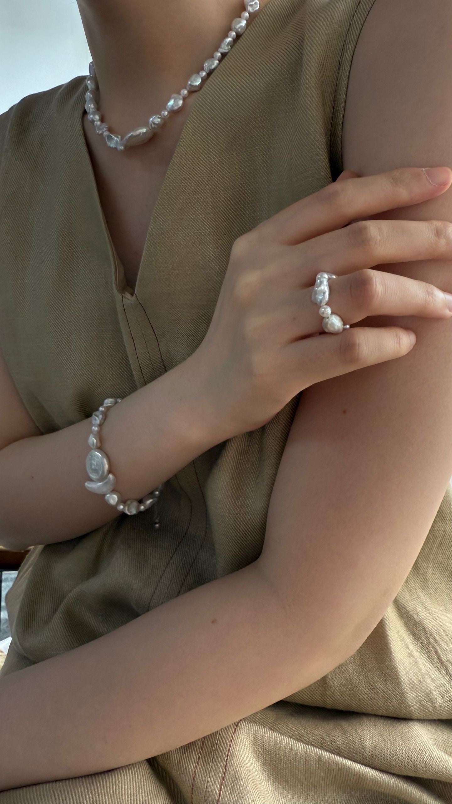 Sun & Moon Pearl Ring