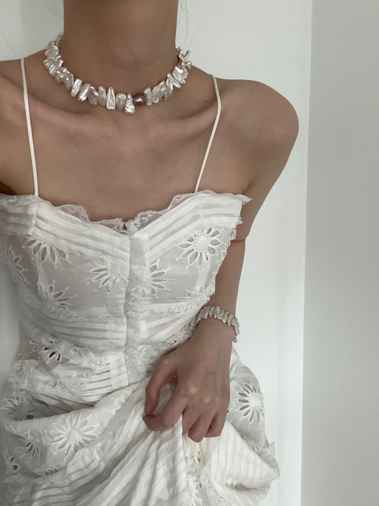 Sunflower Baroque Pearl Choker Necklace