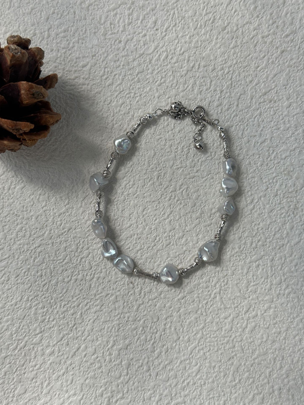 Silver Fragment & Baroque Pearl Bracelet