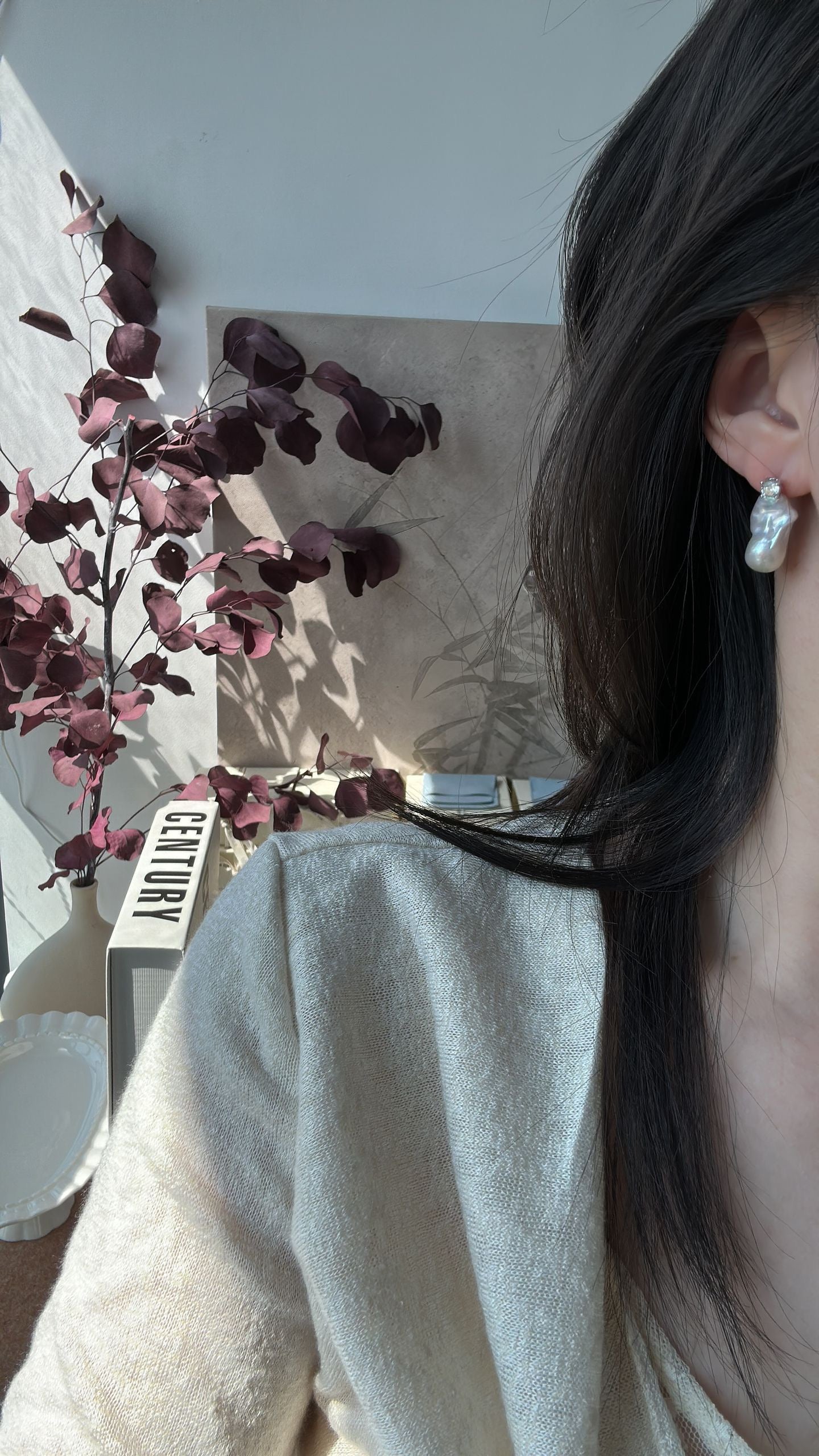 Petite Baroque Pearl Diana Earrings