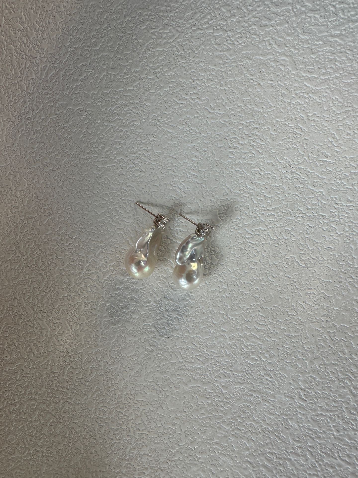 Petite Baroque Pearl Diana Earrings