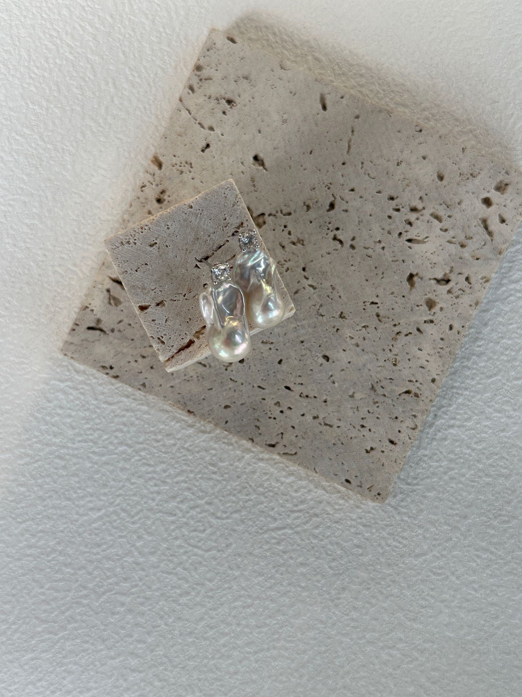 Petite Baroque Pearl Diana Earrings