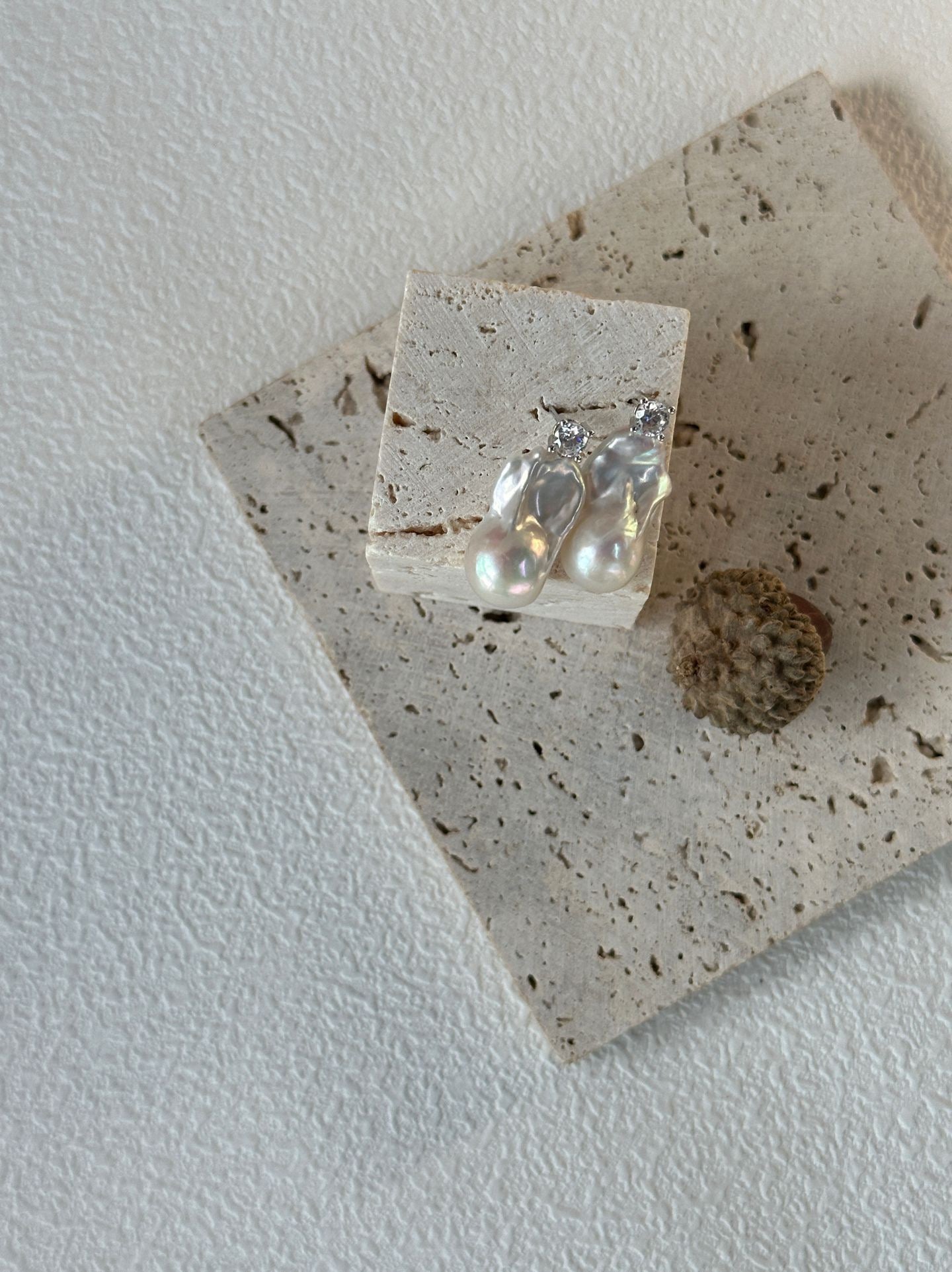 Petite Baroque Pearl Diana Earrings