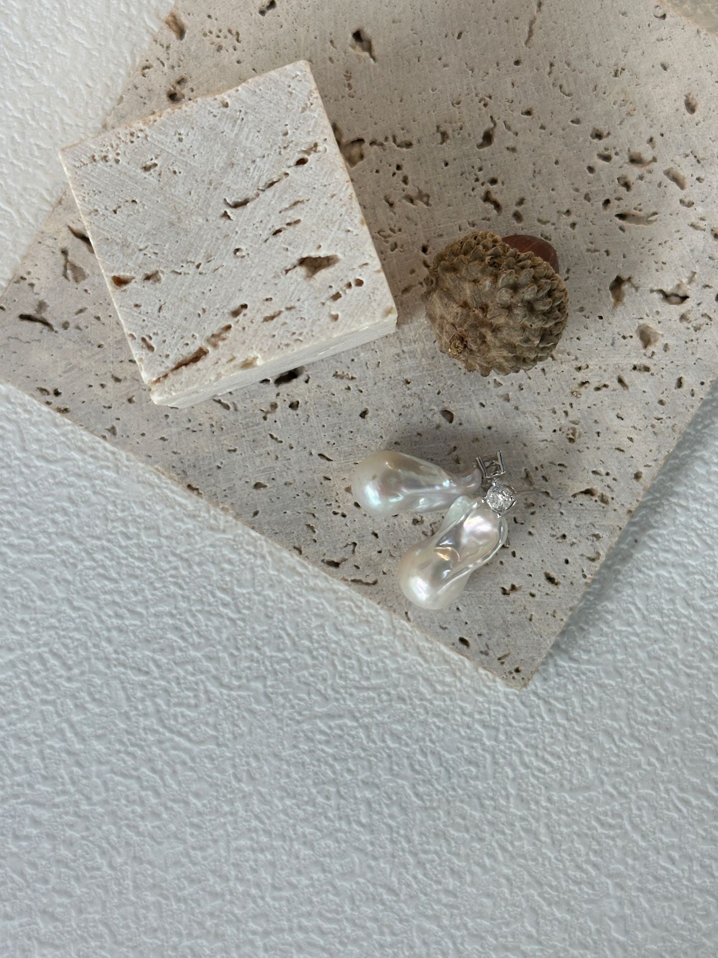 Petite Baroque Pearl Diana Earrings