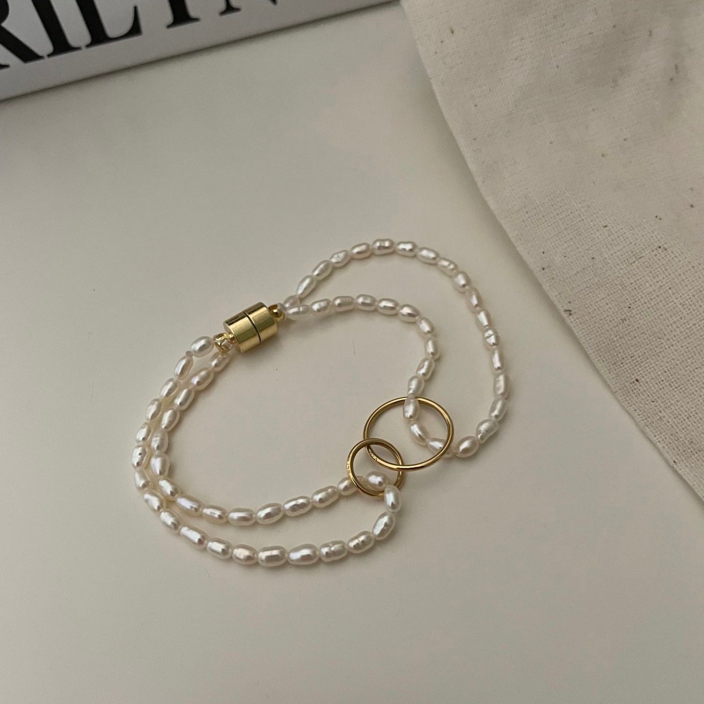 Double Circle Fine Pearl Bracelet
