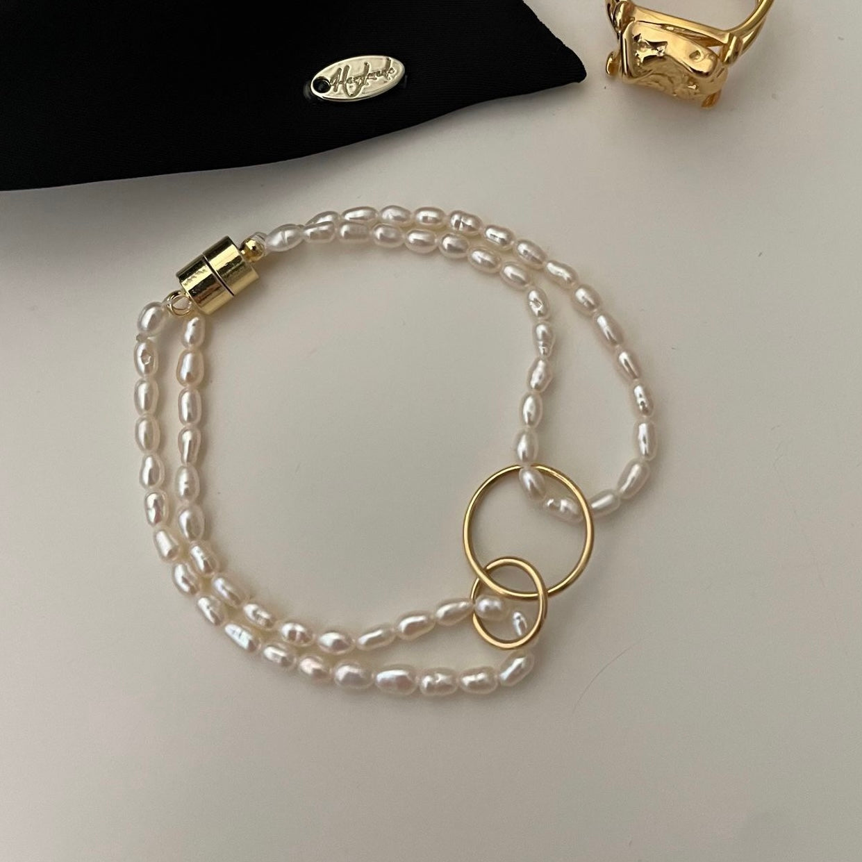Double Circle Fine Pearl Bracelet