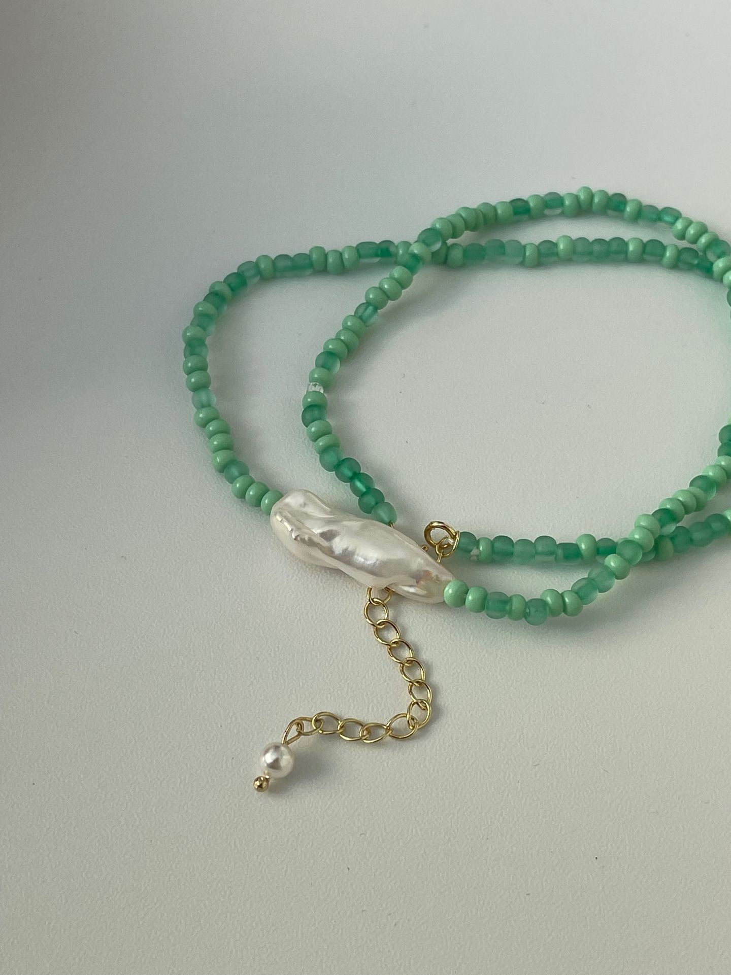 Green Bead Baroque Pearl Necklace