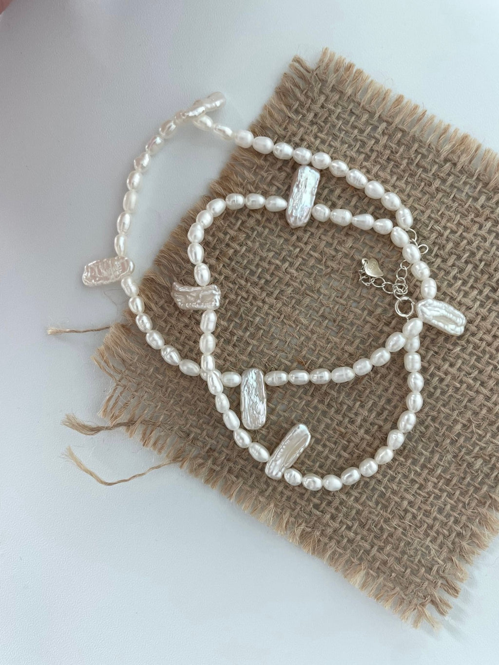 Lace Baroque Pearl Necklace