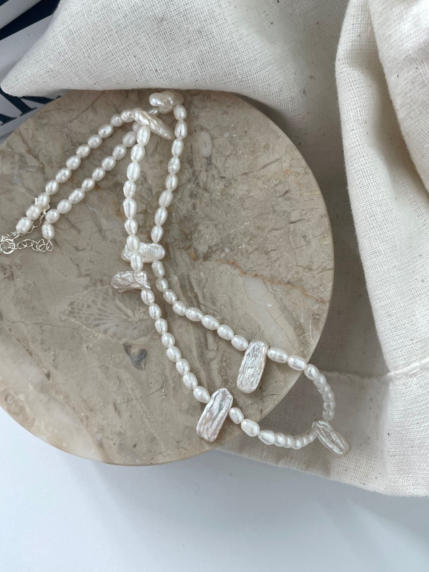 Lace Baroque Pearl Necklace